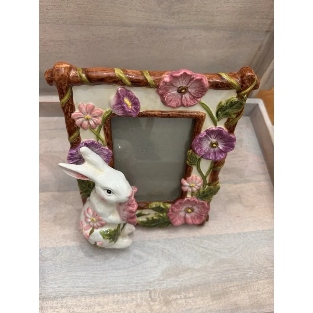 Ceramic 3D Floral Bunny Rabbit Photo Frame Easel Back Table Top Signature Home